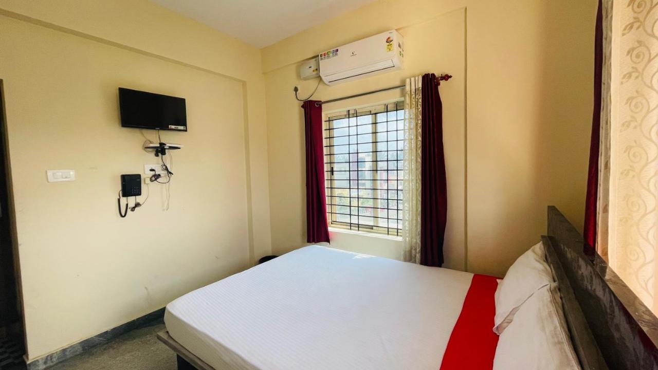 Crown Residency Hotel Mysore Eksteriør billede