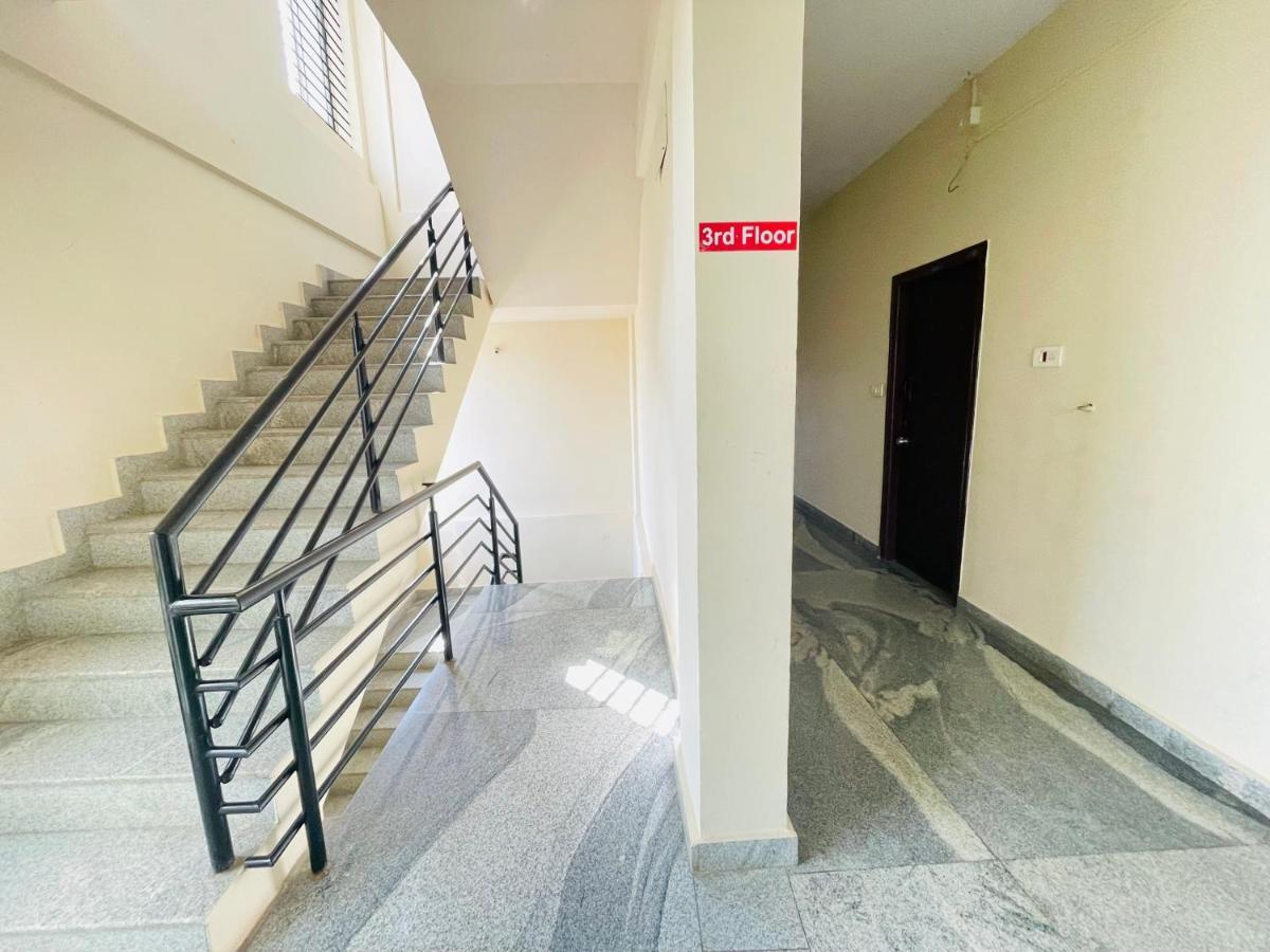 Crown Residency Hotel Mysore Eksteriør billede