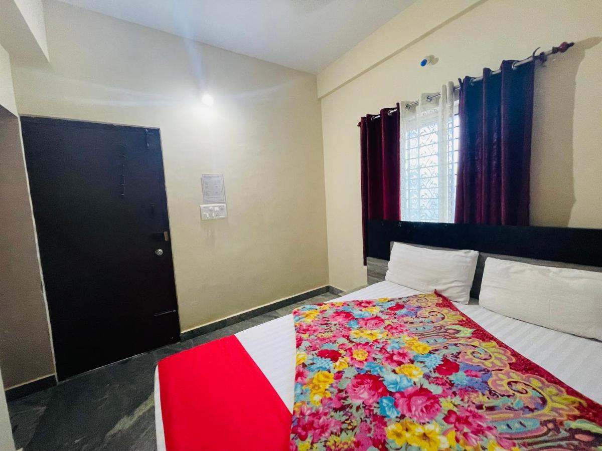 Crown Residency Hotel Mysore Eksteriør billede