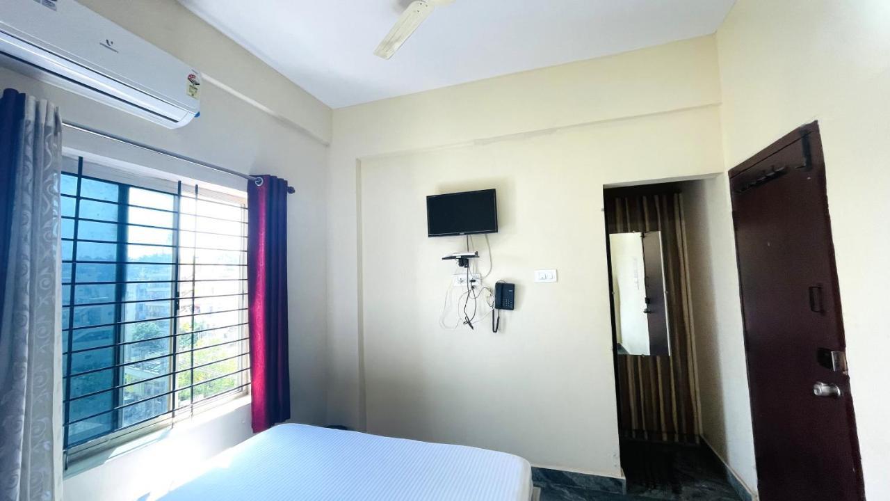 Crown Residency Hotel Mysore Eksteriør billede