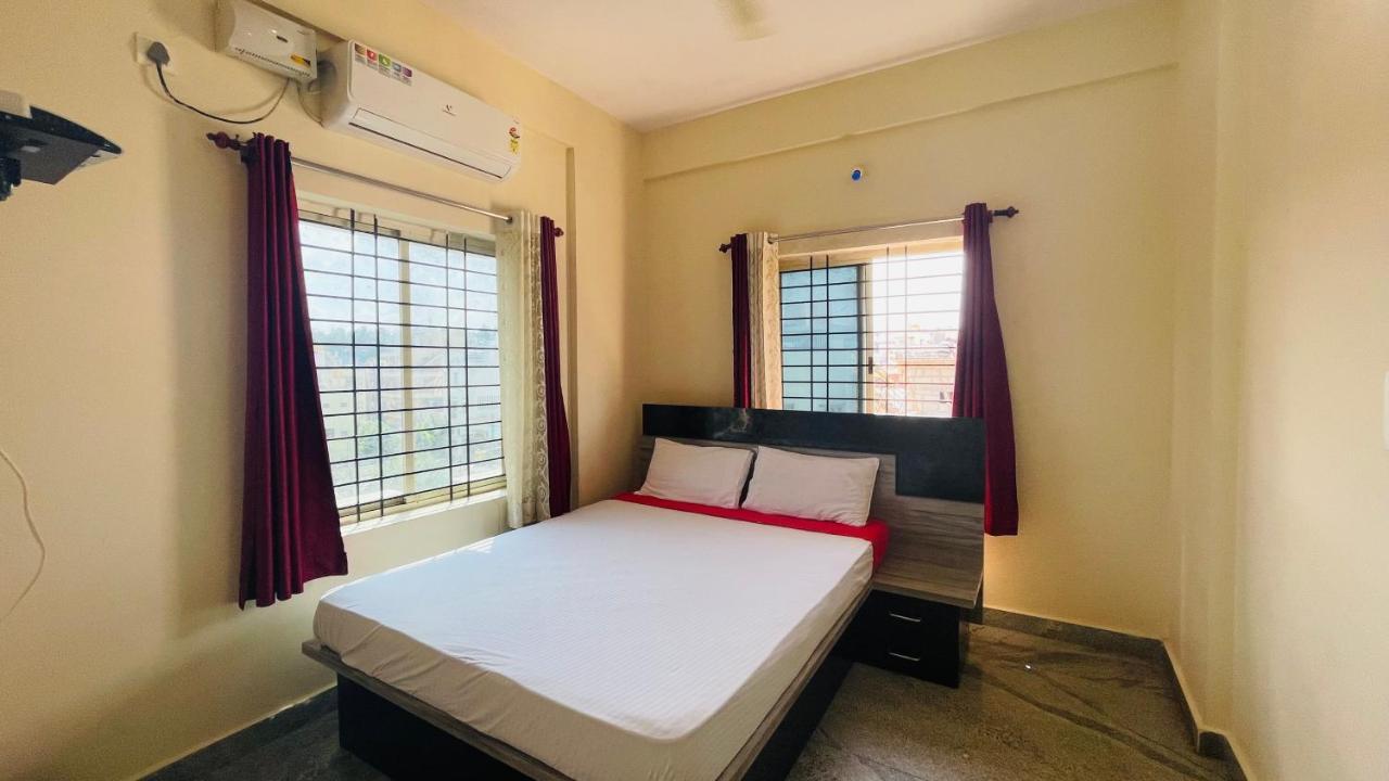 Crown Residency Hotel Mysore Eksteriør billede