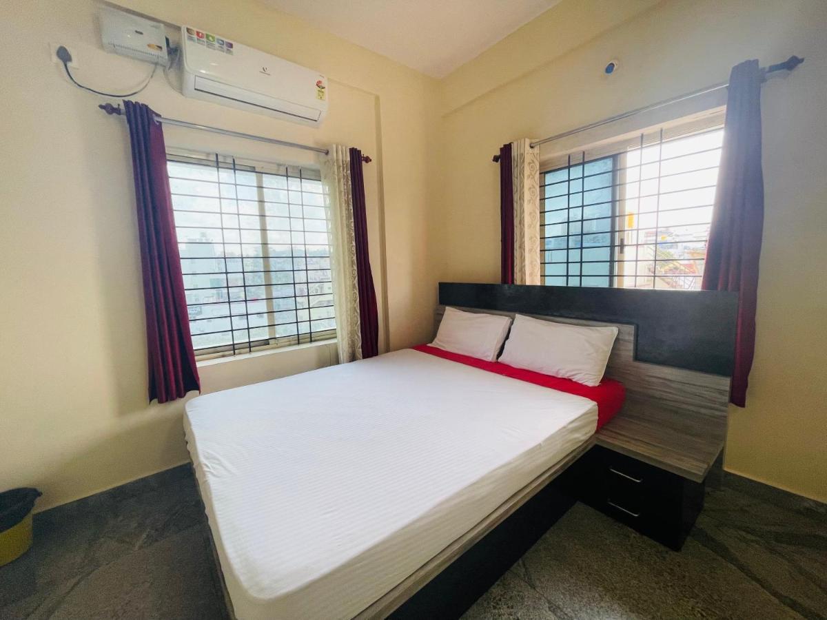 Crown Residency Hotel Mysore Eksteriør billede